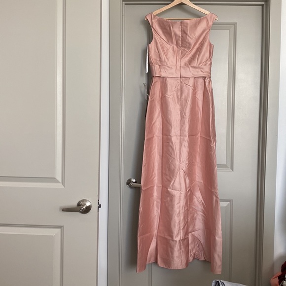 Women’s Gown Twill Offshore Maxi Dress Alfred Sung Color Pink Toasted Size 8 New - Picture 4 of 4